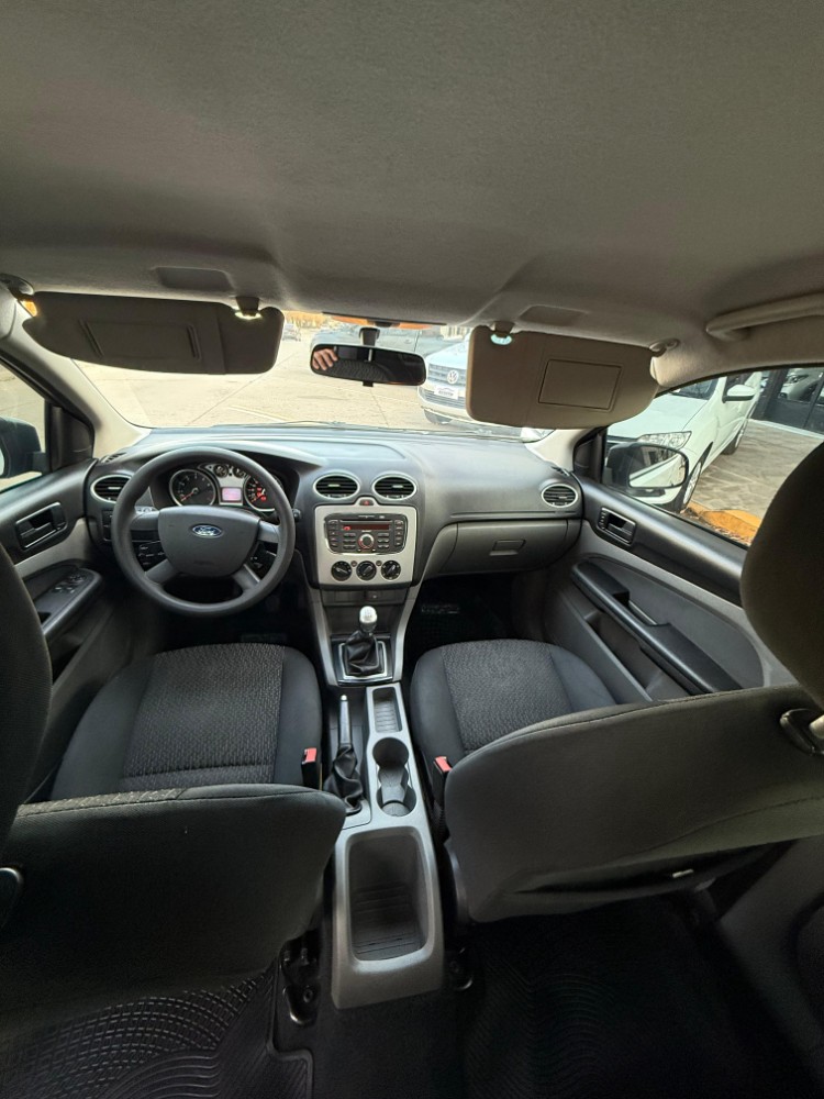 Ford FOCUS 1.6 — foto 5